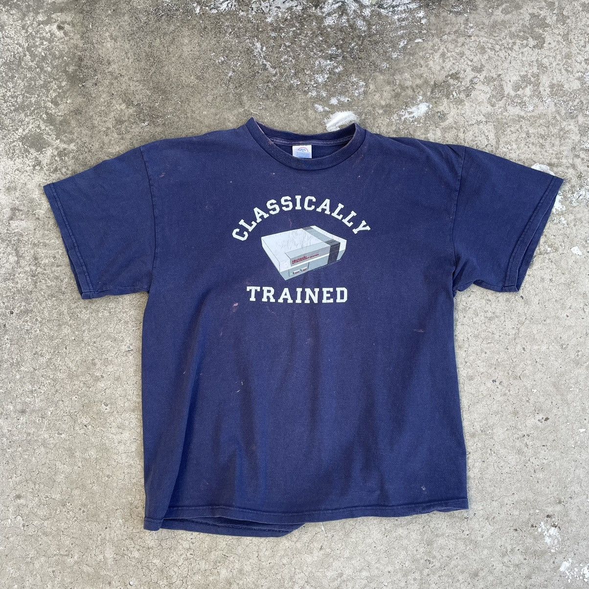 Vintage Vintage T-shirts Nintendo Logo 90s Y2K Distressed USA Street Size US XL / EU 56 / 4 - 1 Thumbnail