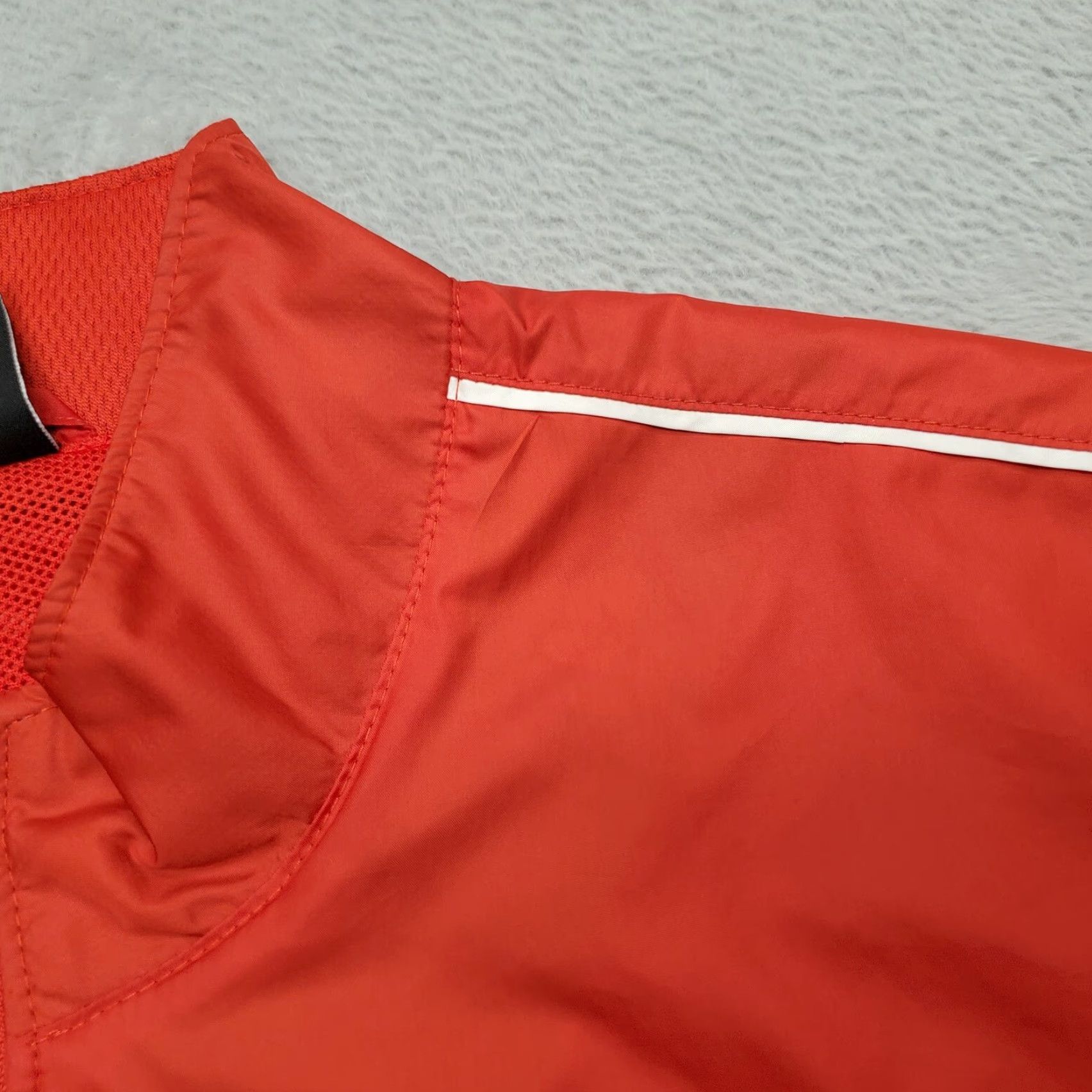 Nike VINTAGE Nike Jacket Mens M Red Missoula Strikers Full Zip Wind Breaker Soccer Track Size US M / EU 48-50 / 2 - 5 Thumbnail