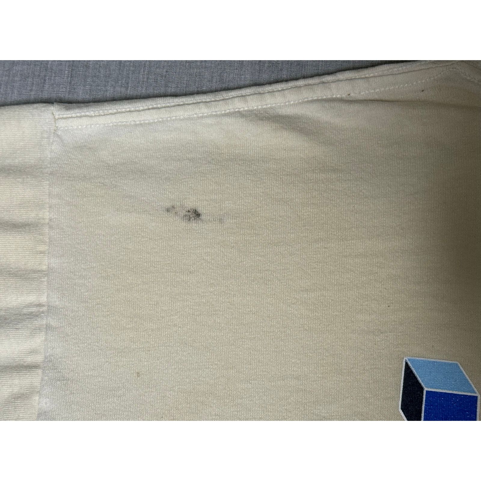 Tommy Hilfiger × Vintage Vintage 90s Tommy Hilfiger Jeans Double Sided T-shirt Medium Size US M / EU 48-50 / 2 - 6 Thumbnail