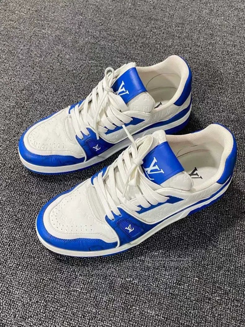 Louis Vuitton Blue and white embossed full-print trainer b
