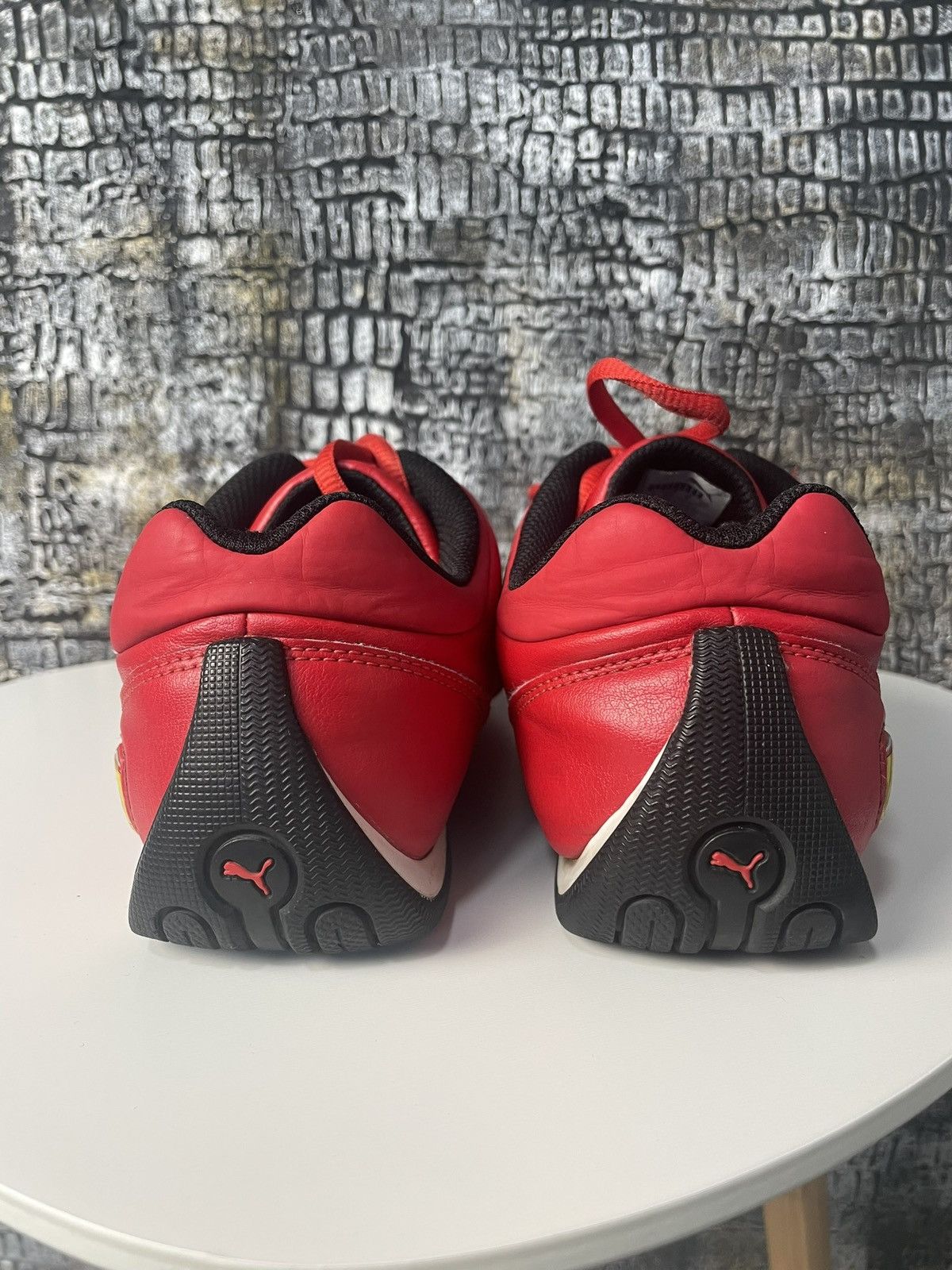 Ferrari × Puma Vintage Puma Ferrari SpeedCat Shoes Size US 9 / EU 42 - 11 Thumbnail