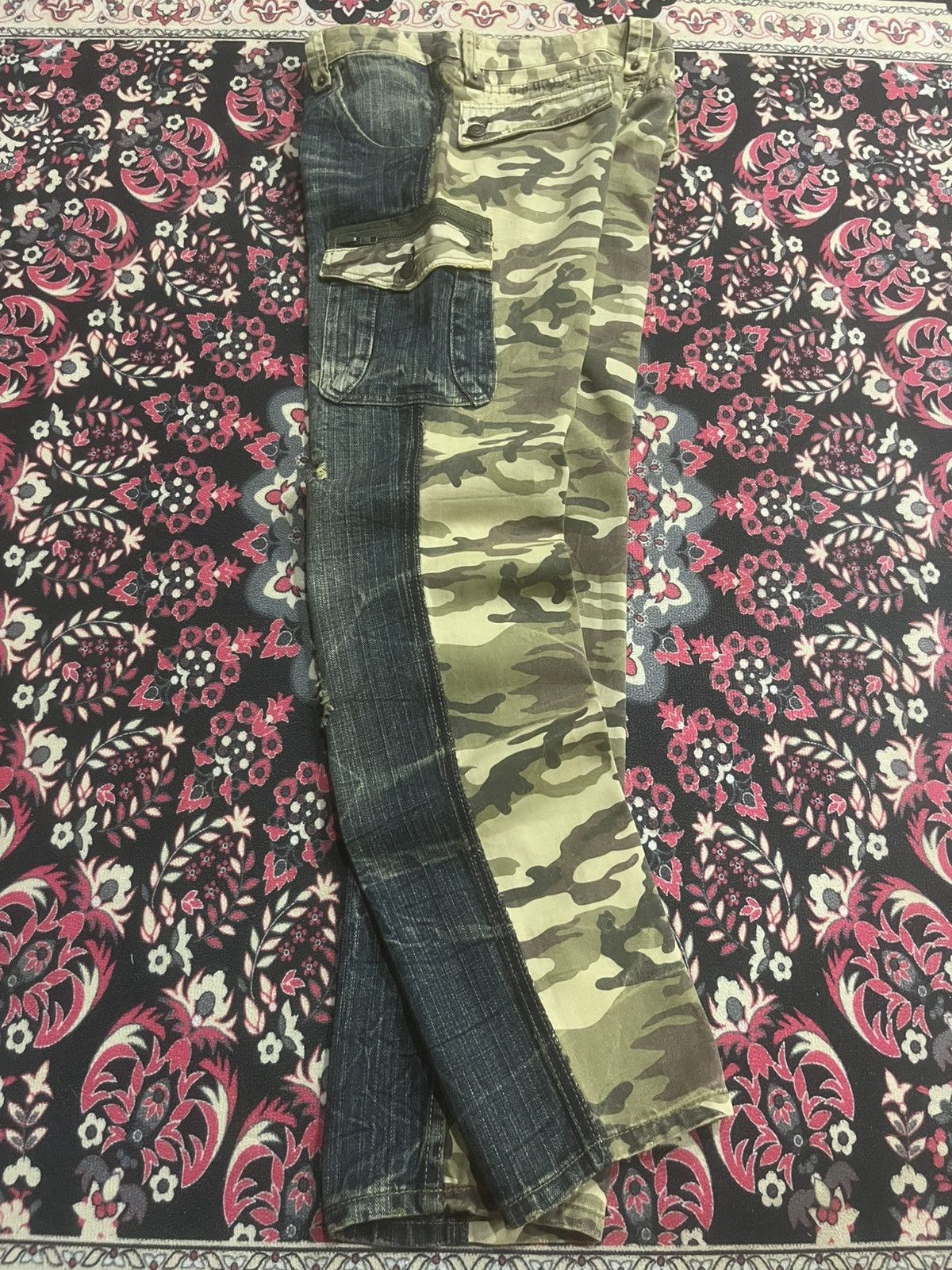 Japanese Brand Vintage Japanese Brand Hybrid Camo Jeans Cargo Style Denim Size US 29 - 7 Thumbnail