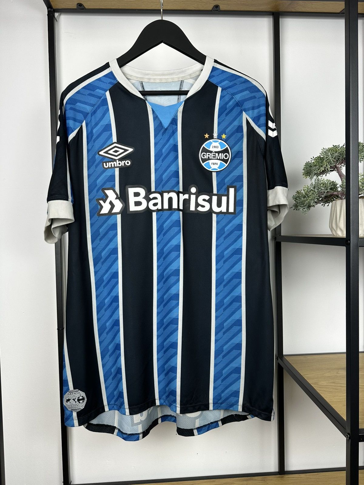 Umbro Gremio 2020-21 Umbro Home Football Jersey Shirt Soccer Men’s Size US XL / EU 56 / 4 - 3 Thumbnail