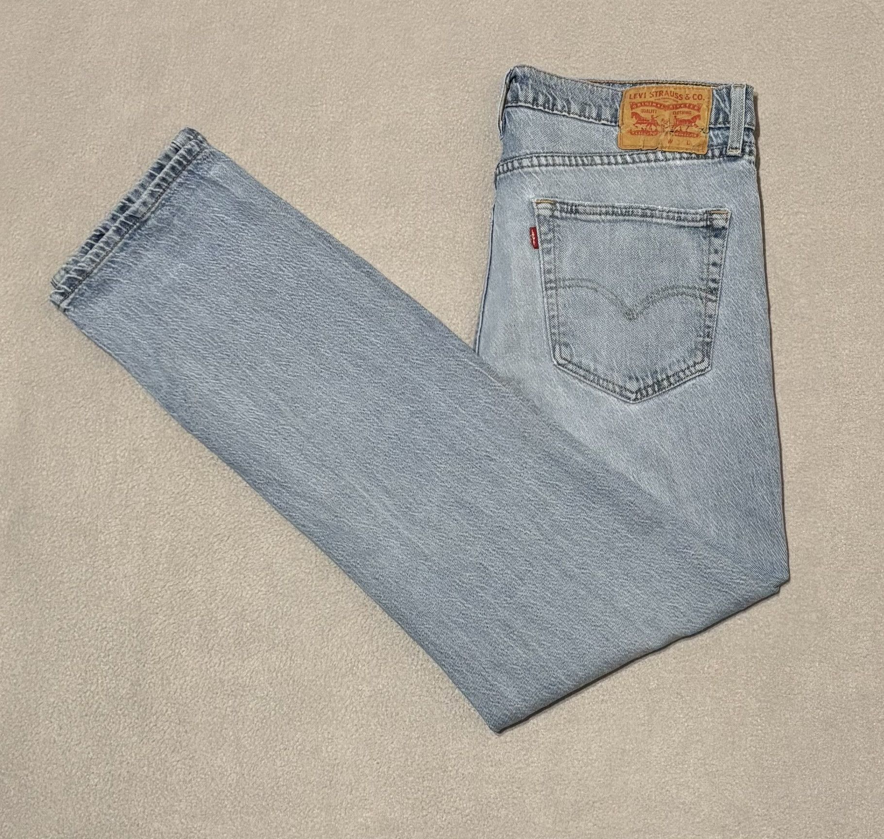 Levi's Levi's 541 Athletic Taper jeans size 33/32 Size US 33 - 1 Thumbnail