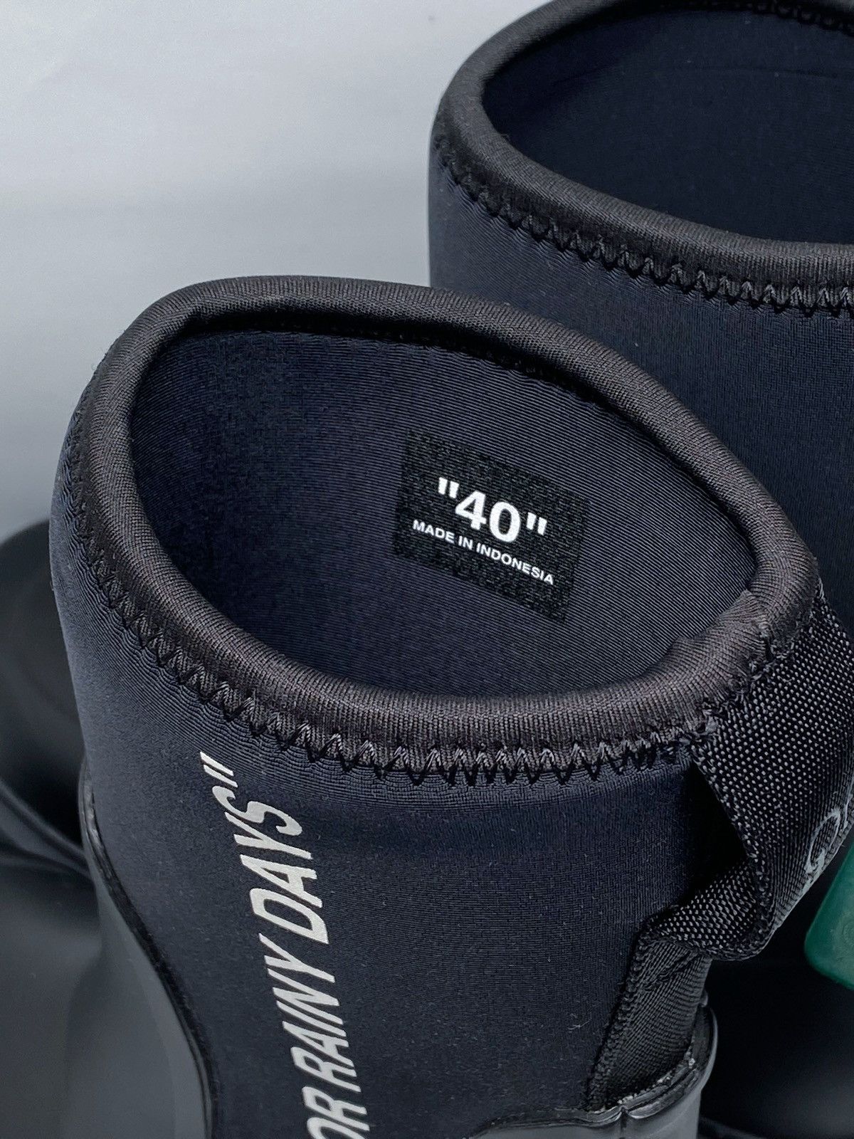 Off-White Off-White Sponge Rubber Rain Boots size 40 Size US 10 / IT 40 - 9 Thumbnail
