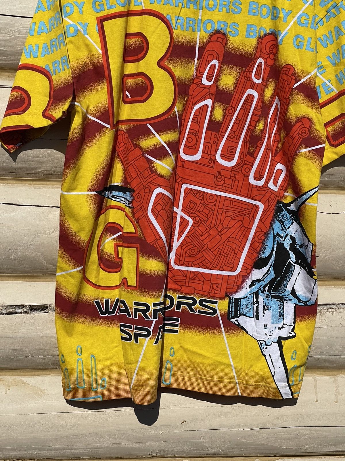 Body Glove Body Glow Vintage Yellow Graphic Overprint warriors t-shirt Size US M / EU 48-50 / 2 - 12 Thumbnail