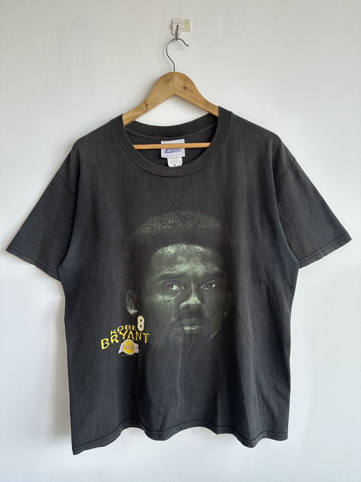Rap Tees Vintage Kobe Bryant 8 LA LAKERS NBA RAPTEES PRIME USA RARE Size US L / EU 52-54 / 3 - 2 Thumbnail