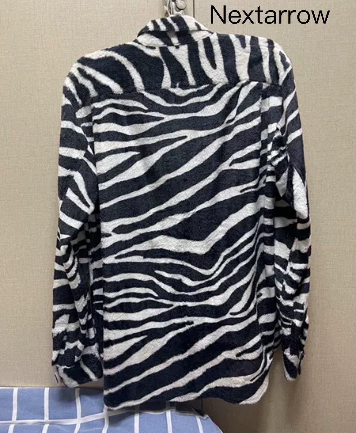 Comme des Garcons Zebra striped long sleeved shirt 2412-Nextarrow Size US S / EU 44-46 / 1 - 2 Thumbnail