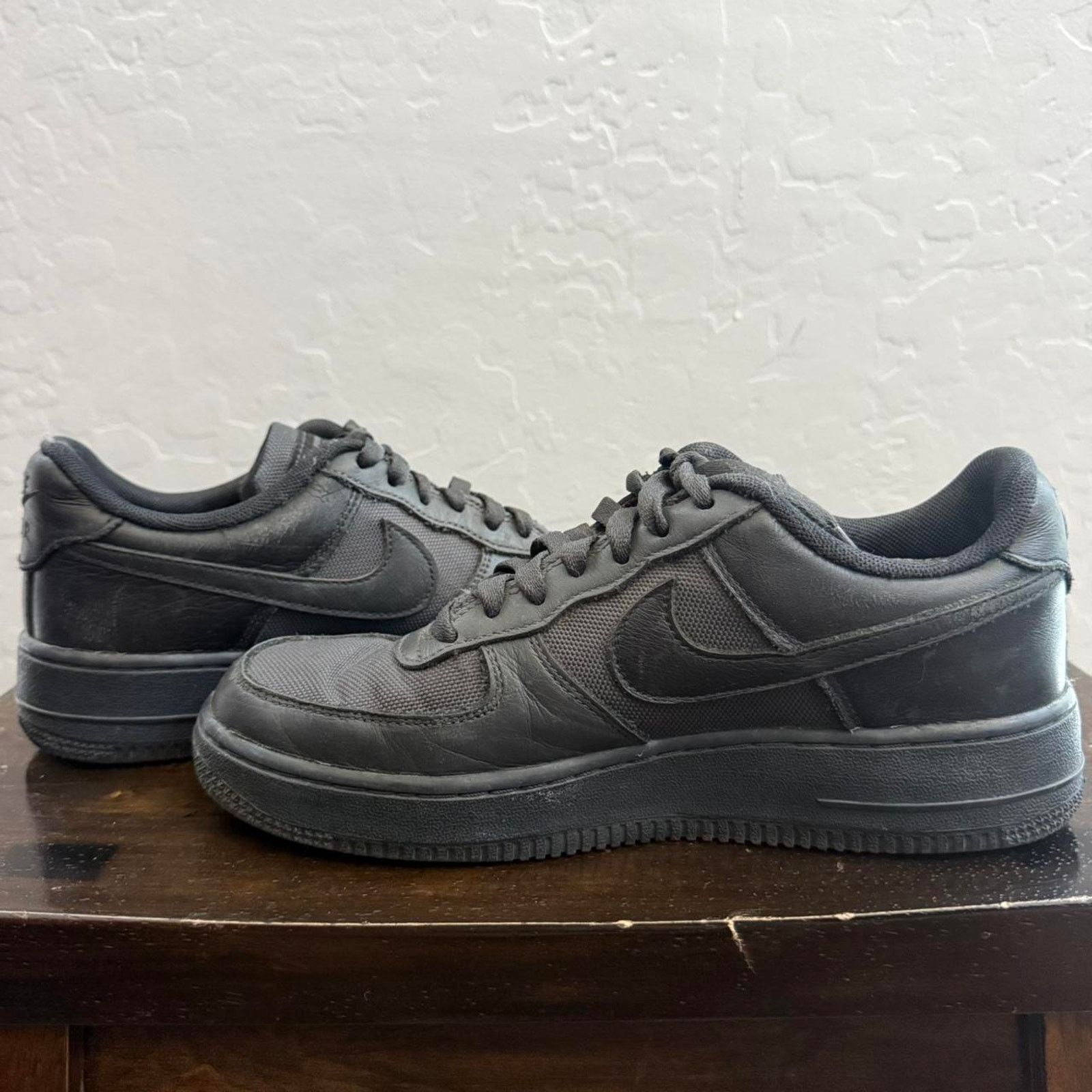 Nike Nike Air Force 1 AF1 Goretex Black Size US 7 / EU 40 - 2 Thumbnail