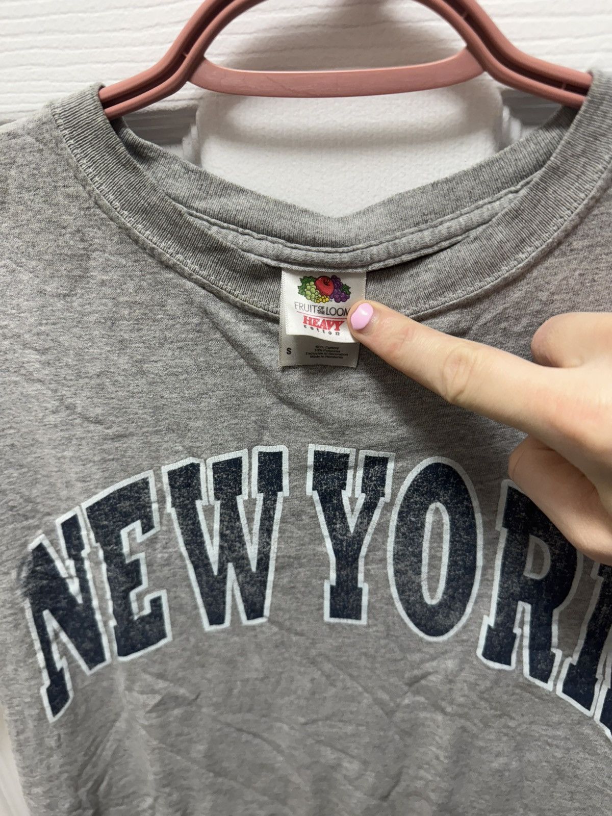 Fruit Of The Loom Fruit of the Loom Vintage New York Faded Shirt Grey Size US S / EU 44-46 / 1 - 2 Thumbnail