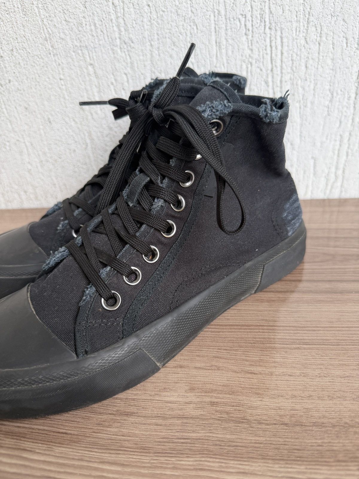 Balenciaga Distress paris sneaker Size US 7 / IT 37 - 9 Thumbnail