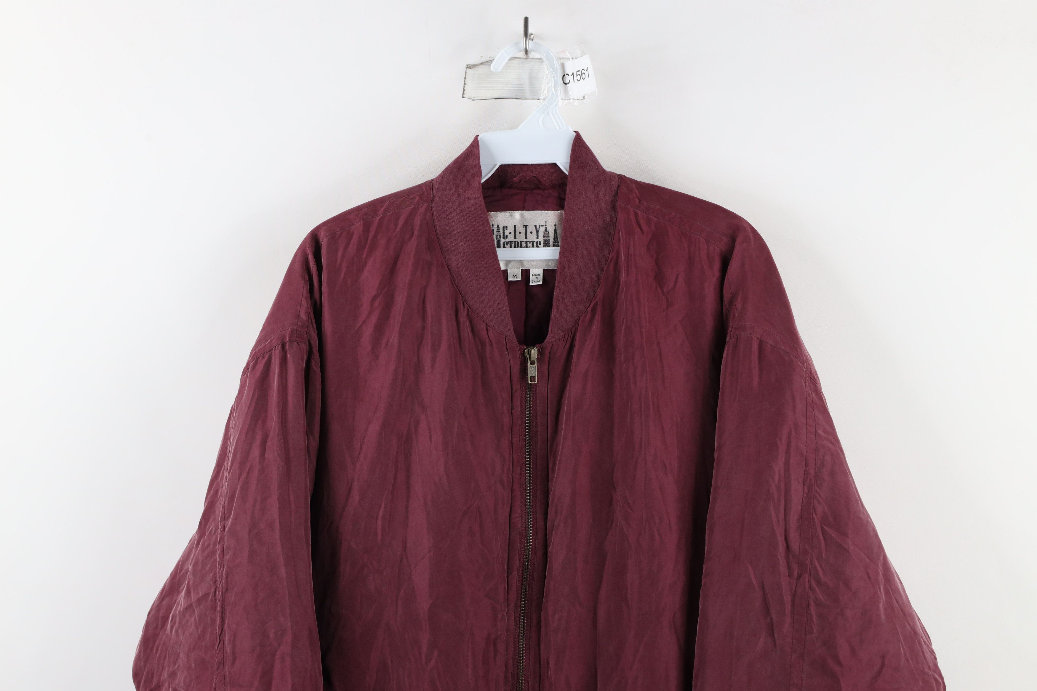 Vintage Vintage 90s Streetwear Quilted Silk Bomber Jacket Maroon Size US M / EU 48-50 / 2 - 2 Thumbnail