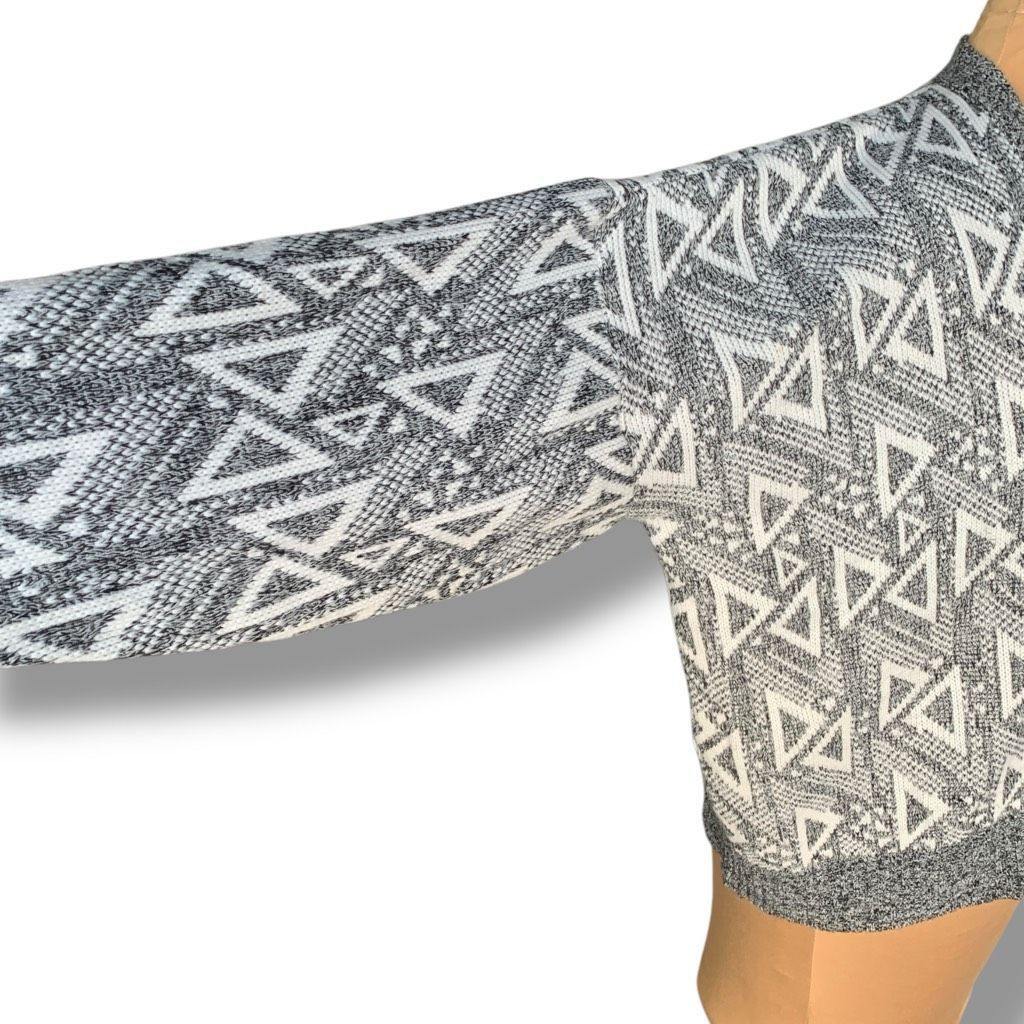 Vintage Vintage 80s Geometric Knit Cardigan Black White Oversized Vn Size US L / EU 52-54 / 3 - 5 Thumbnail