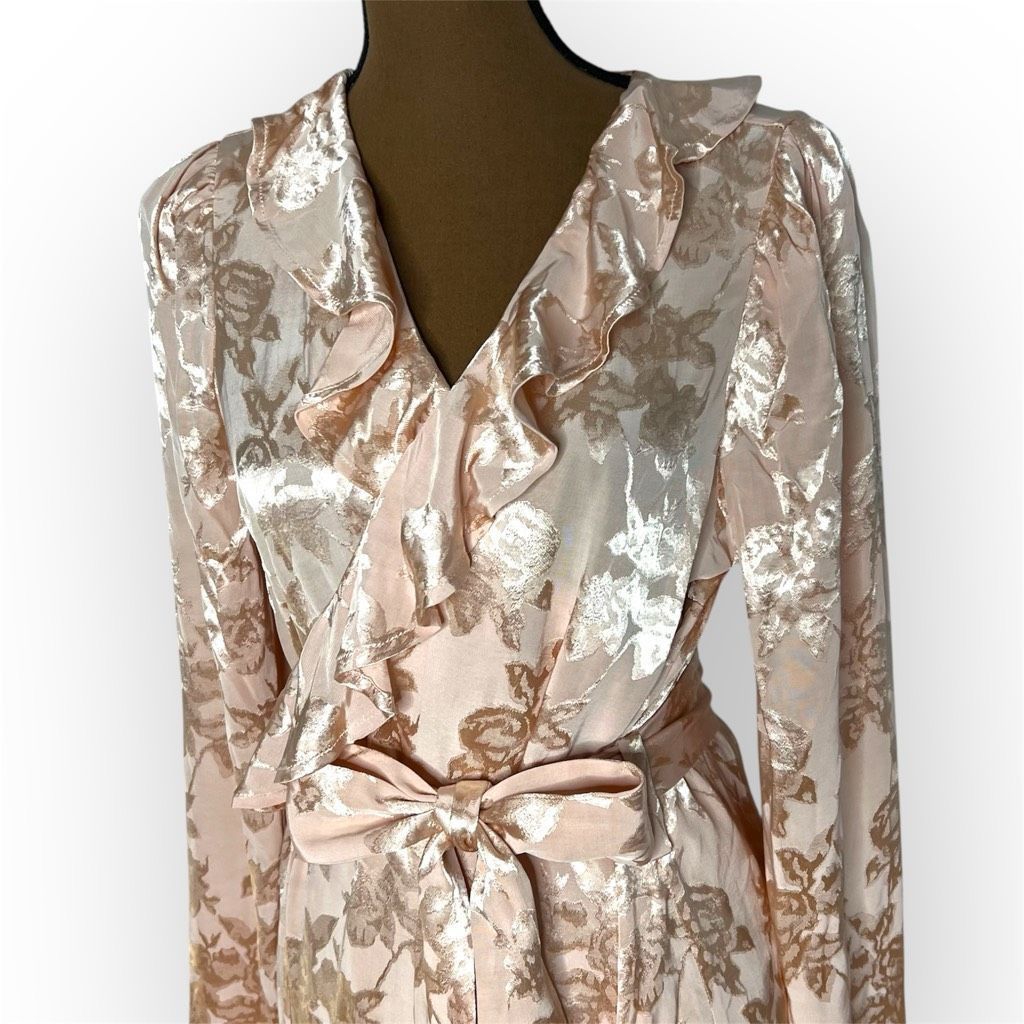 Reformation Lovers + Friends, Bali Kimono Dress Ruffle Neckline Floral S Size M / US 6-8 / IT 42-44 - 2 Thumbnail