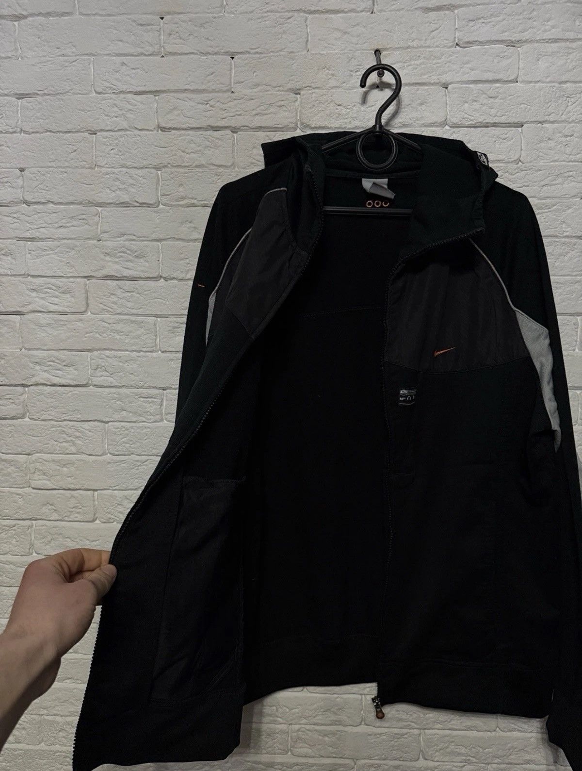 Nike Vintage Nike TN Light Jacket Full Zip Hooded Sz XL Size US XL / EU 56 / 4 - 10 Thumbnail