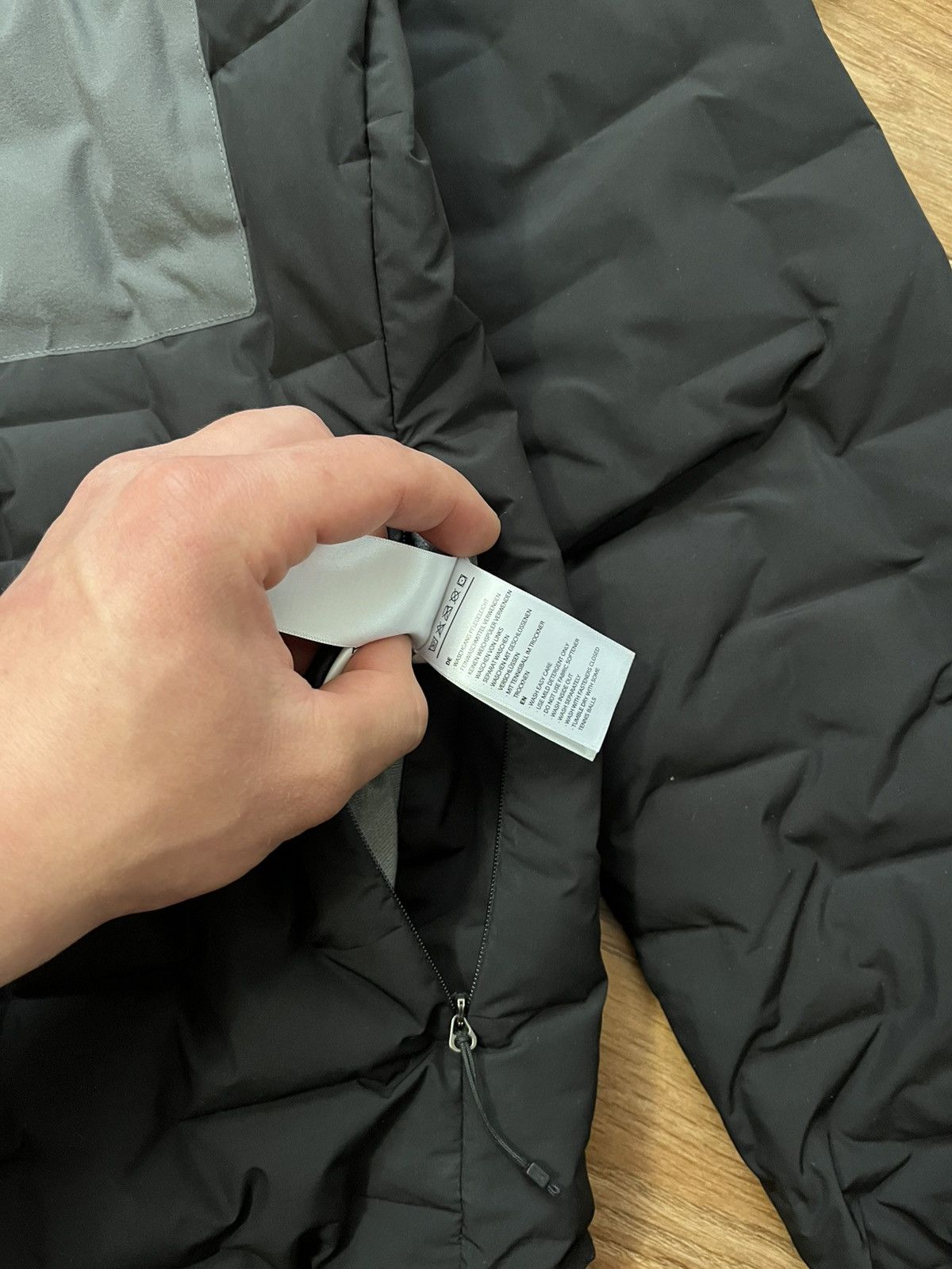 The Mountain The Mountain Studio Reversible Light Hood Jacket Black Onyx Size US M / EU 48-50 / 2 - 9 Thumbnail
