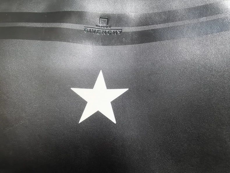 Givenchy Givenchy Out-of-print five-pointed star men's handbag Size ONE SIZE - 1 Thumbnail