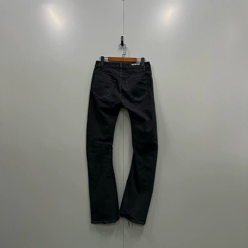 Balenciaga Balenciaga size XS Black ripped jeans Size US 27 - 2 Thumbnail