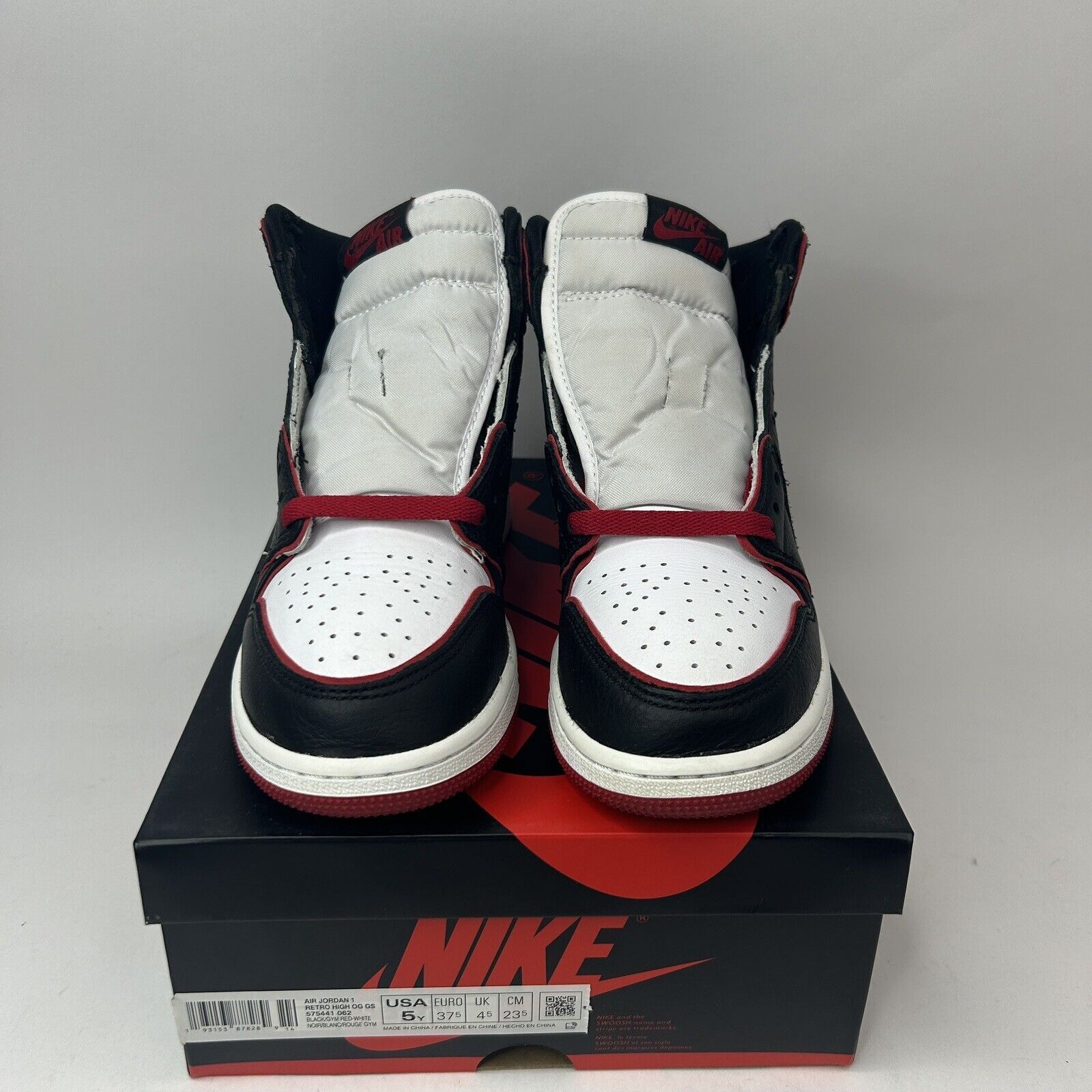 Nike Nike Air Jordan 1 Retro High OG BG “Bloodline” 2023 Size US 6.5 / IT 36.5 - 2 Thumbnail