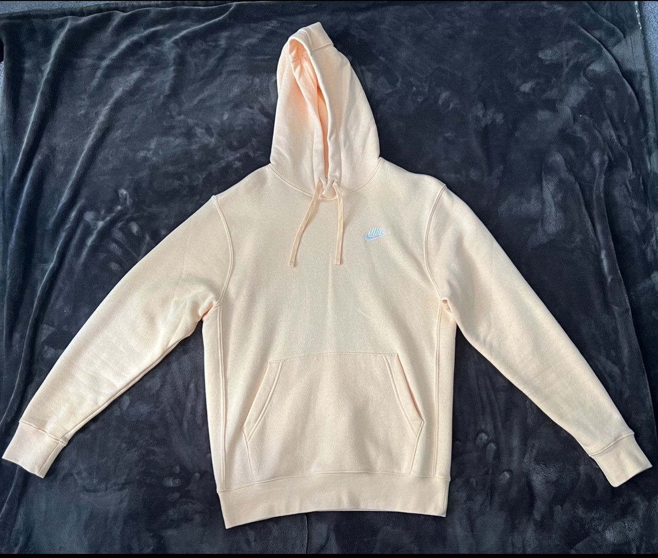 Designer × Nike Nike Sportswear Club Fleece Pullover Hoodie - Men's Size US S / EU 44-46 / 1 - 1 Thumbnail