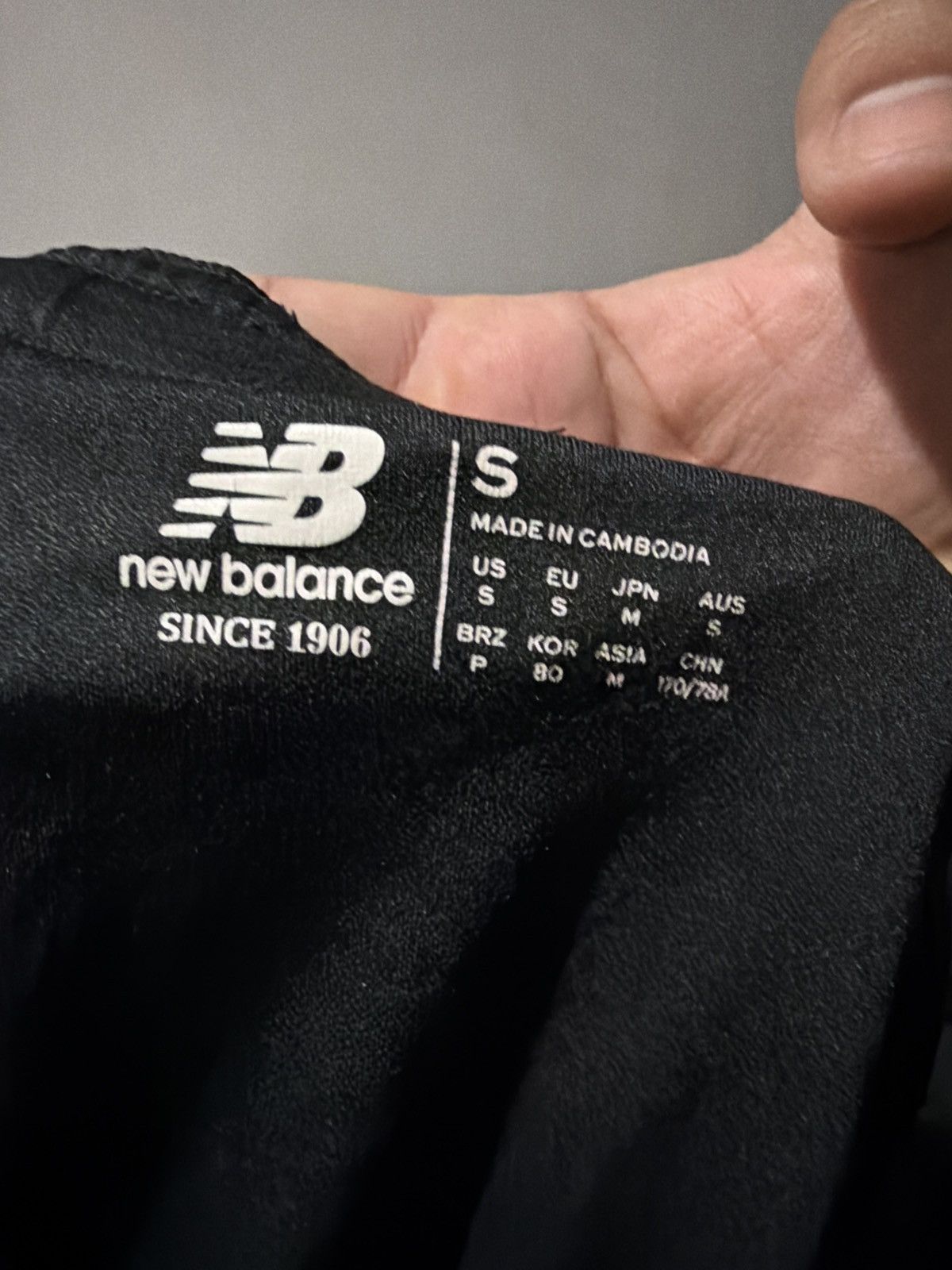 New Balance Navy new balance shorts Size US 28 / EU 44 - 2 Thumbnail