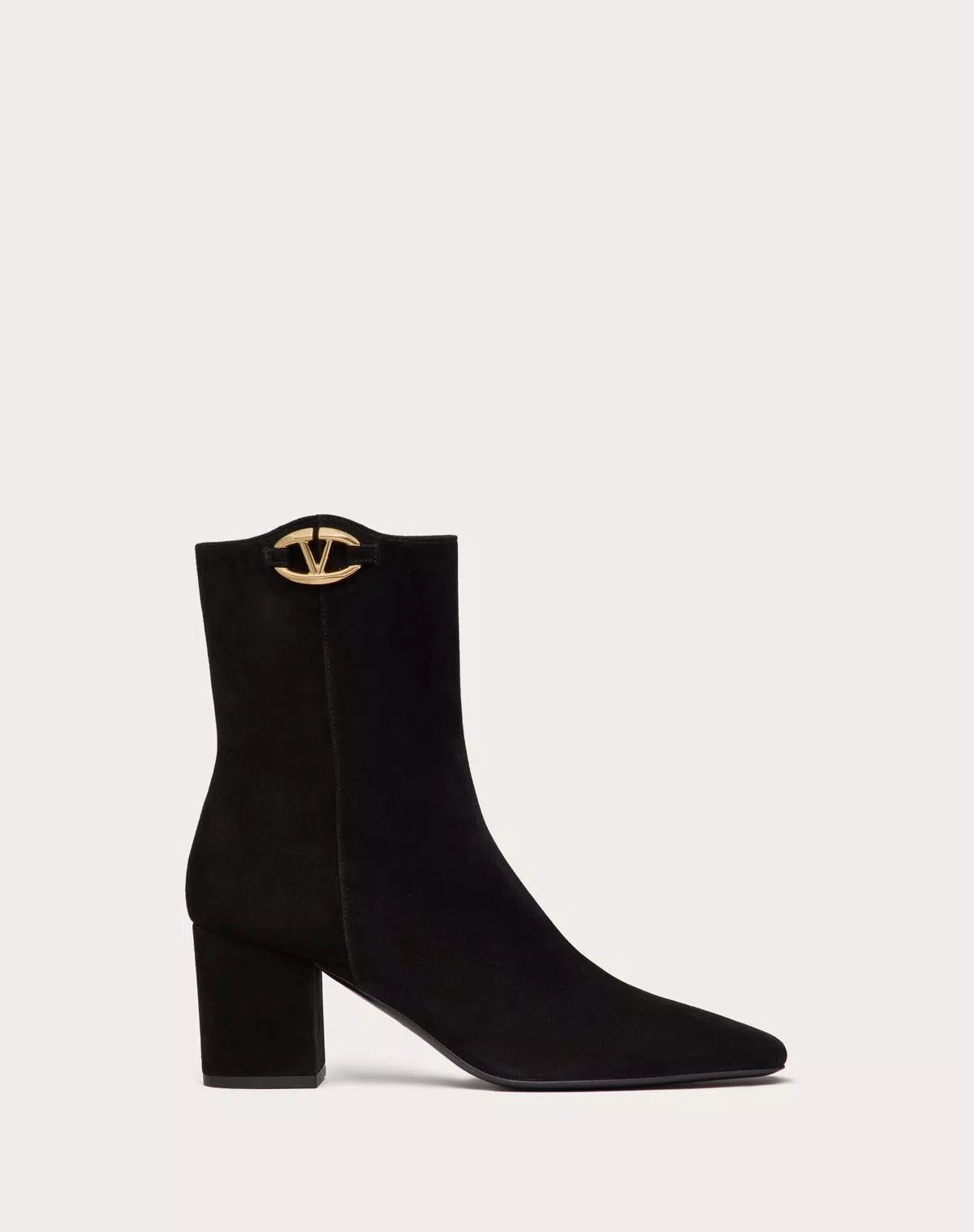 Valentino o1s1wg110625 Vlogo Bold Edition Suede Ankle Boot in Black Size US 7 / IT 37 - 1 Thumbnail