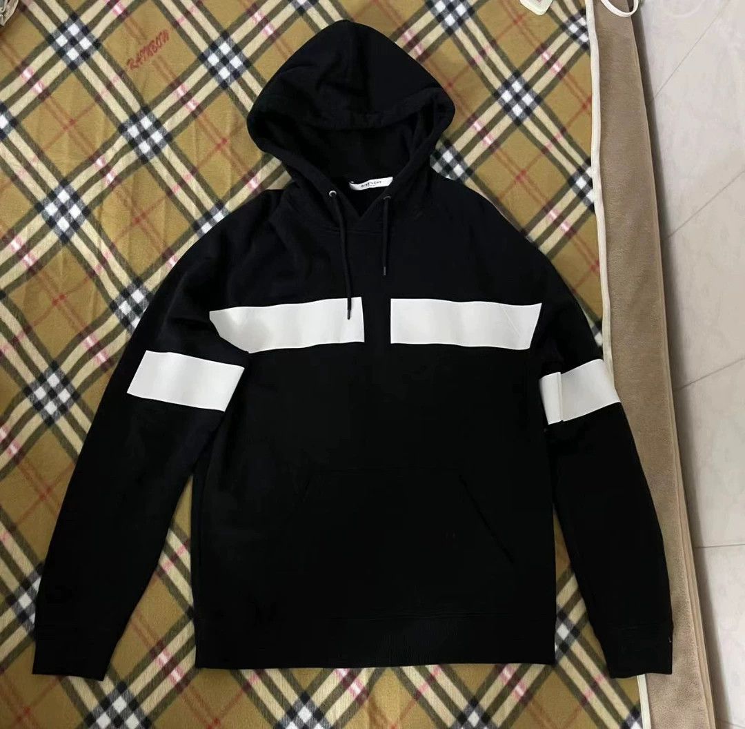 Givenchy Givenchy Side Logo Hoodie Sweater Size US M / EU 48-50 / 2 - 1 Thumbnail