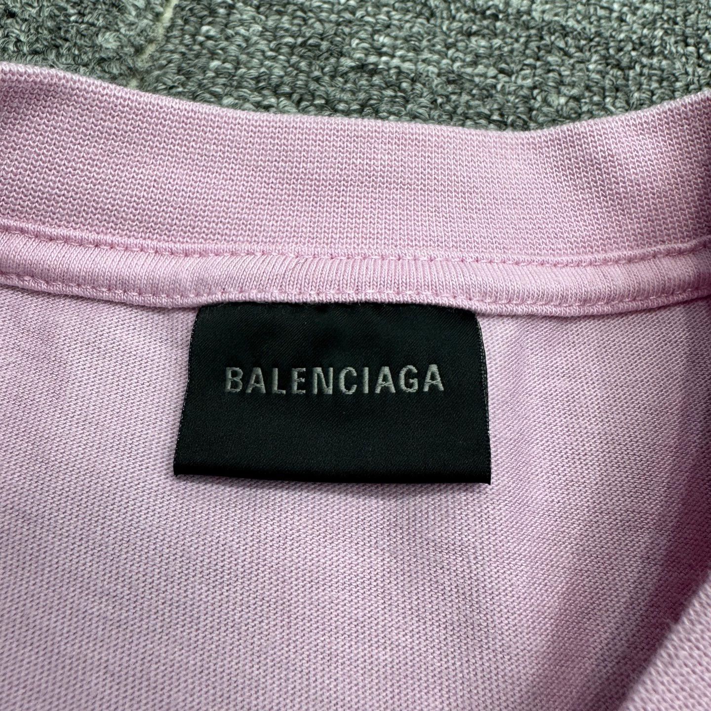 Balenciaga Balenciaga Heart Short-Sleeve T-Shirt L Size US L / EU 52-54 / 3 - 3 Thumbnail