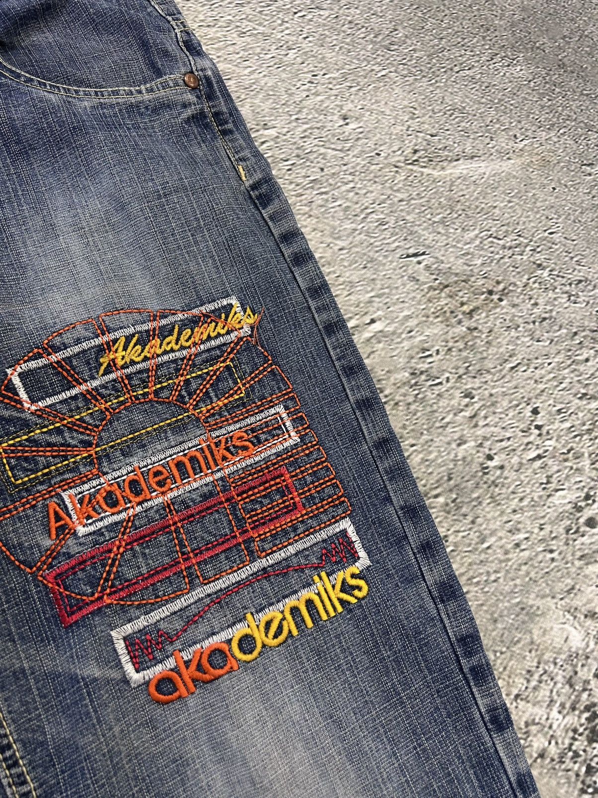 Akademiks × Vintage Akademiks Jeans vintage crazy embroidery Y2K blue Size US 28 / EU 44 - 2 Thumbnail