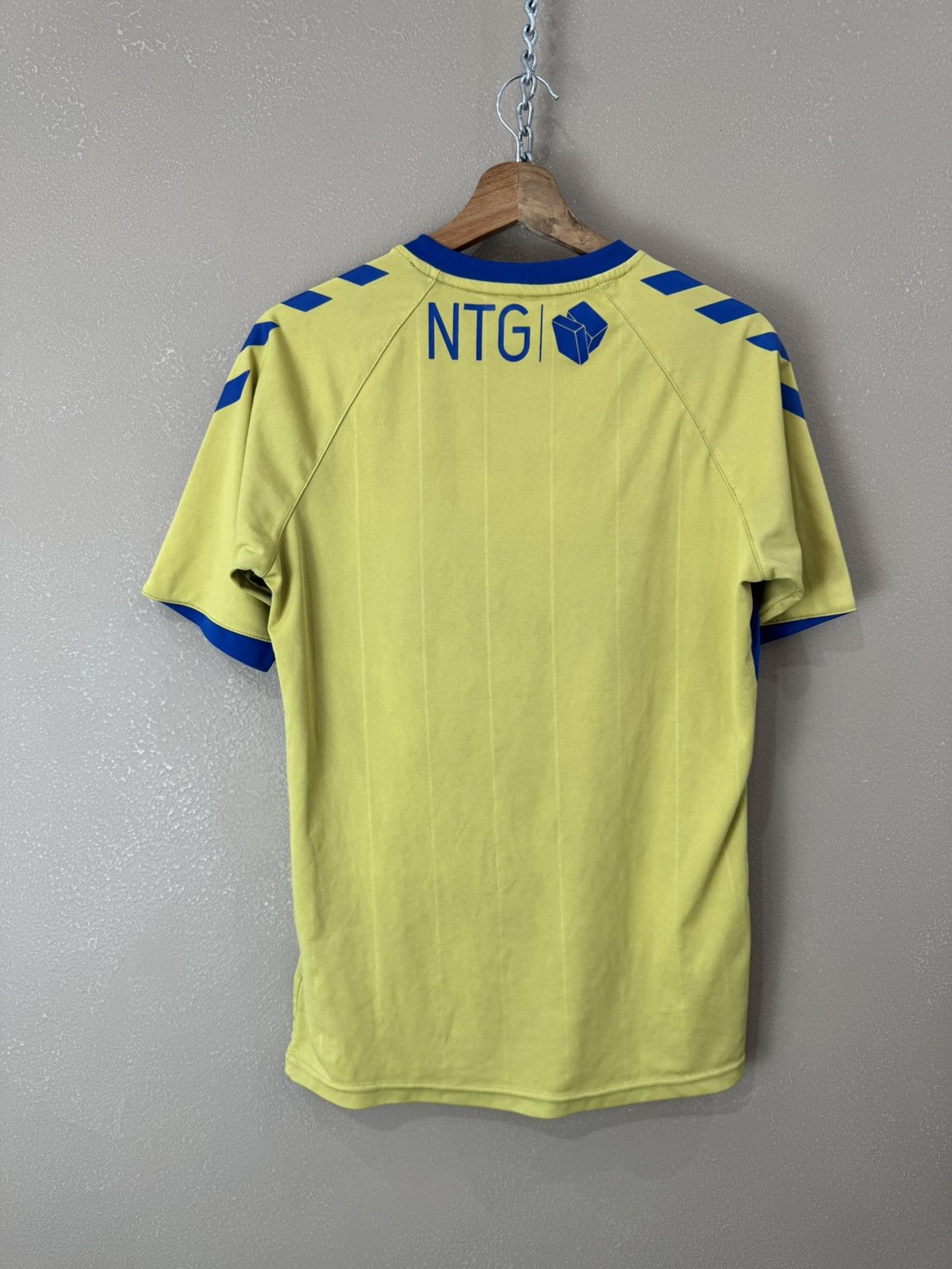Hummel Jersey Brondby Hummel Football Shirt Trikot Soccer Size US S / EU 44-46 / 1 - 2 Thumbnail