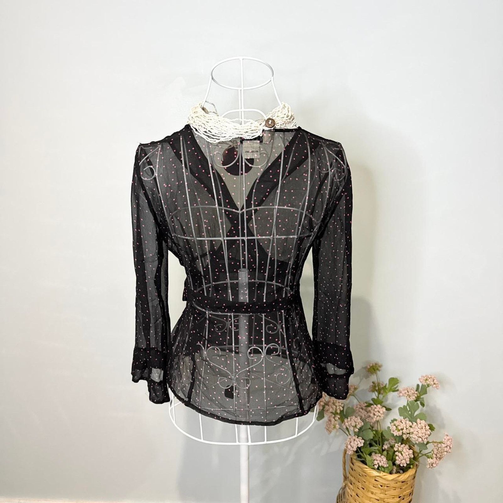 Other Pink & black polka dot silky vintage long sleeve blouse Size M / US 6-8 / IT 42-44 - 4 Thumbnail