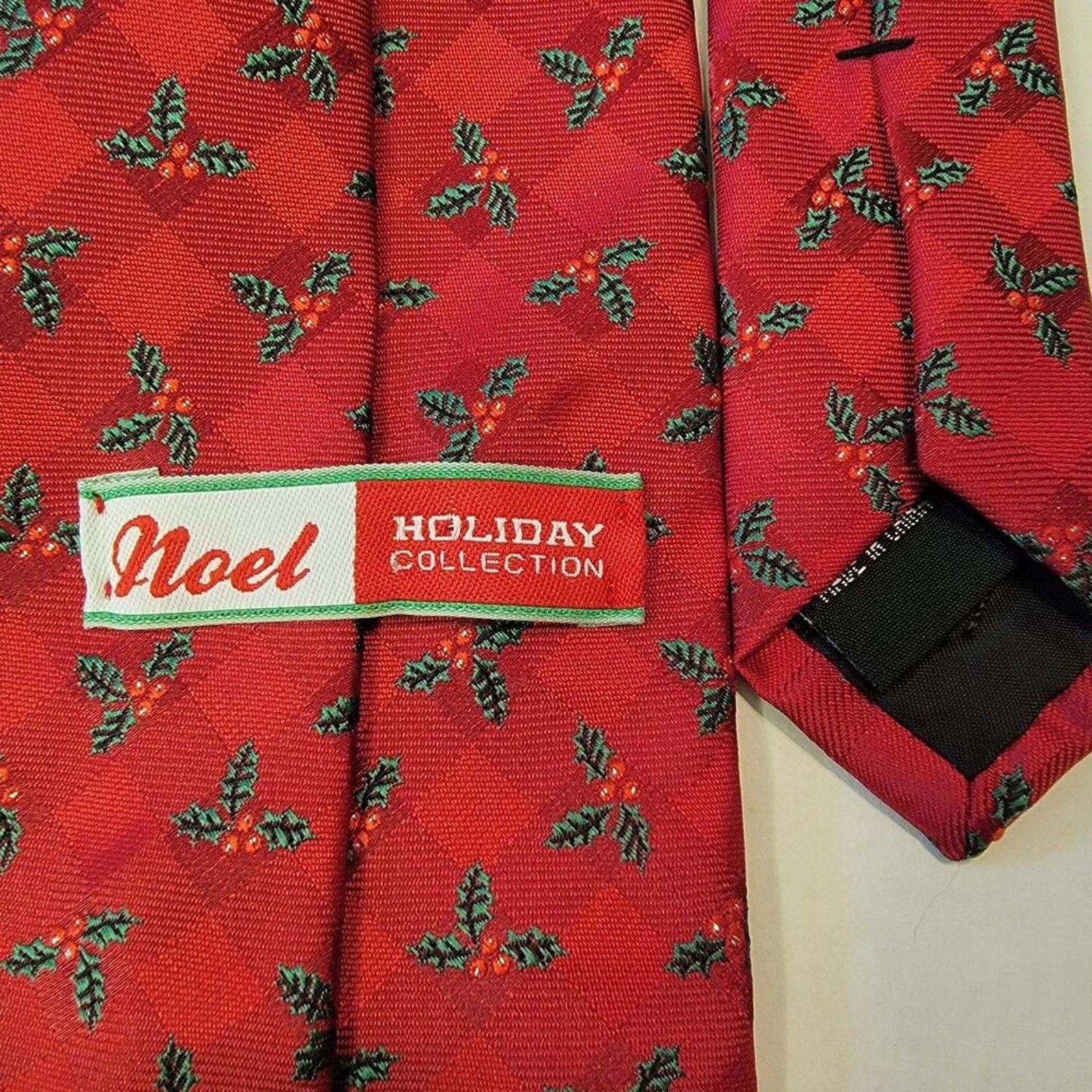 Other Noel Holiday Collection Christmas Tie Holly Red Size ONE SIZE - 4 Thumbnail