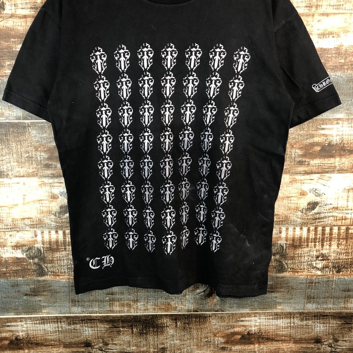 Vintage Cross vintage faded Black T-Shirt #2597 Size US L / EU 52-54 / 3 - 3 Thumbnail