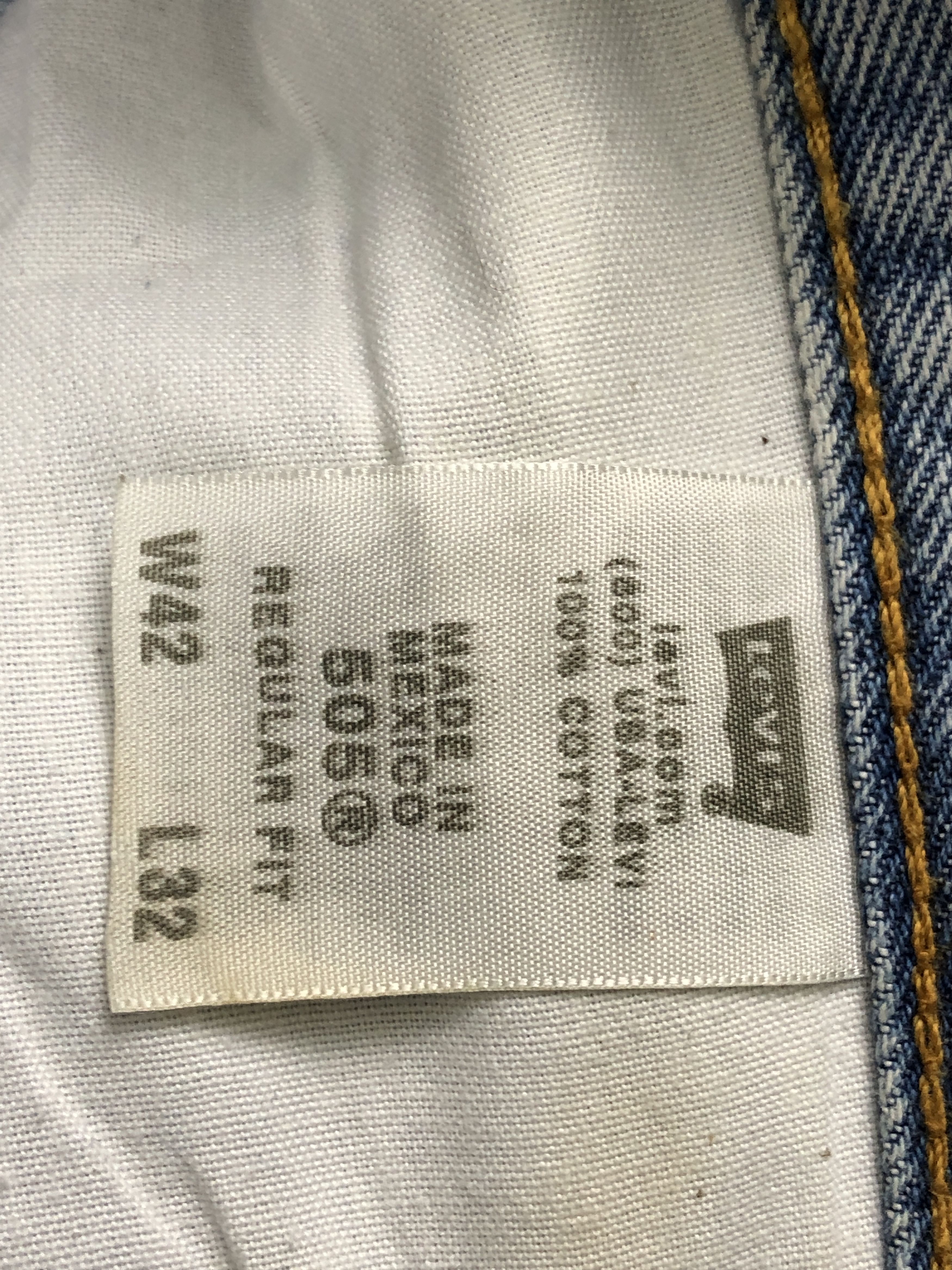 Levi's Vintage Levis 505 Light Wash Jeans DP2446 Size US 41 - 7 Thumbnail