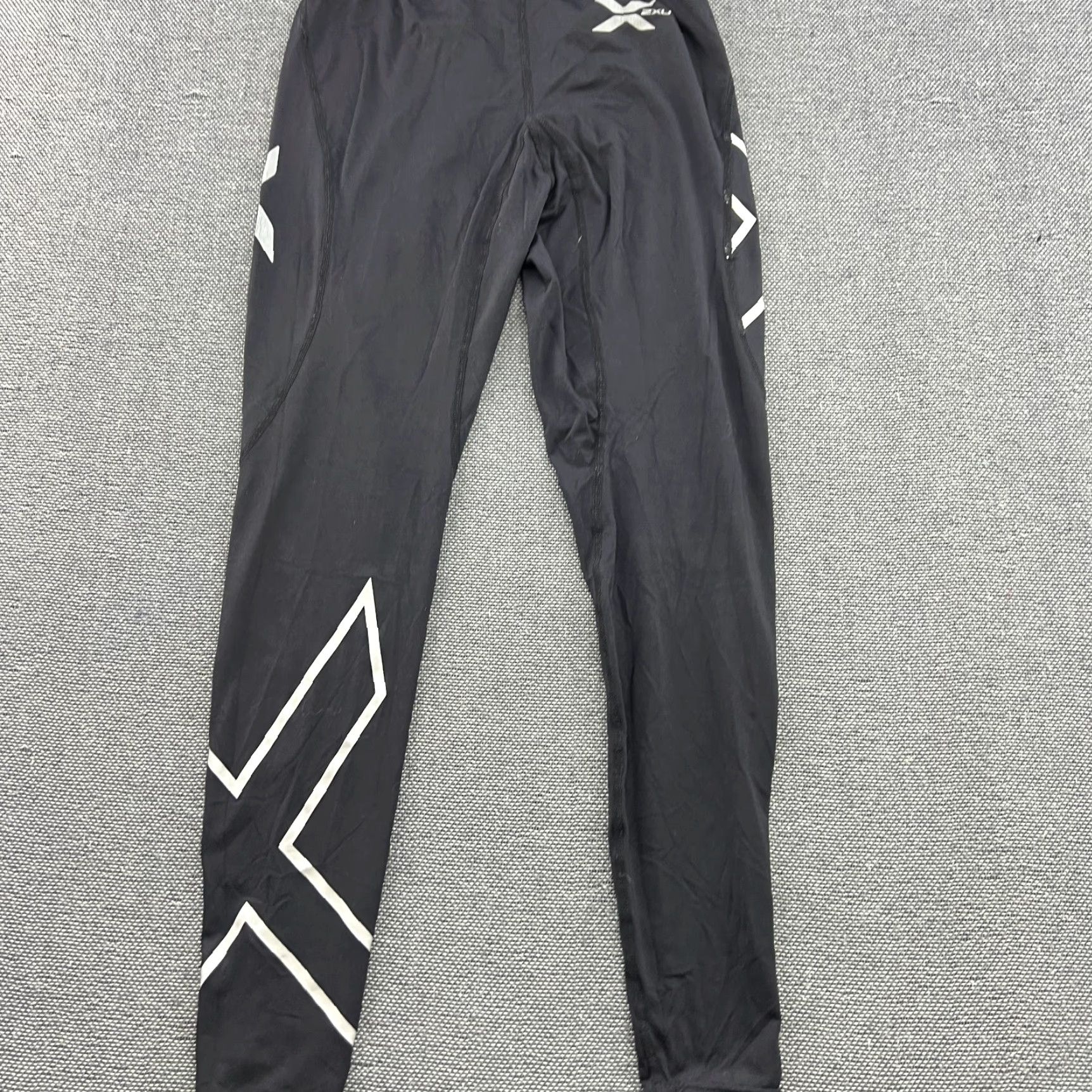 2XU 2XU Mens Compression Pants Medium Sport Spandex Elite Black Tights Athletic Shirt? Size US 31 - 5 Thumbnail