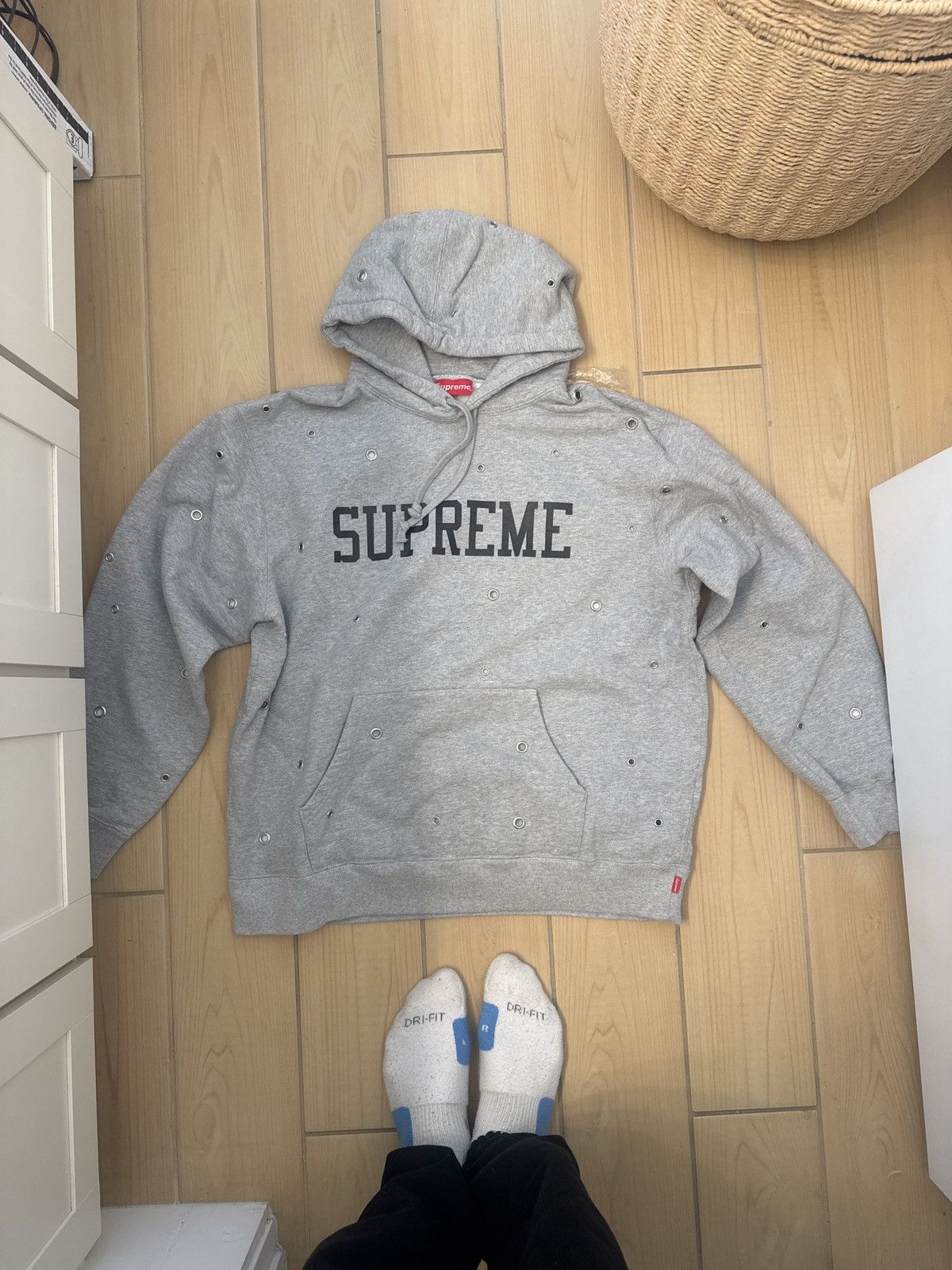 Supreme Supreme Grommet Hoodie – FW20 Size US L / EU 52-54 / 3 - 1 Thumbnail
