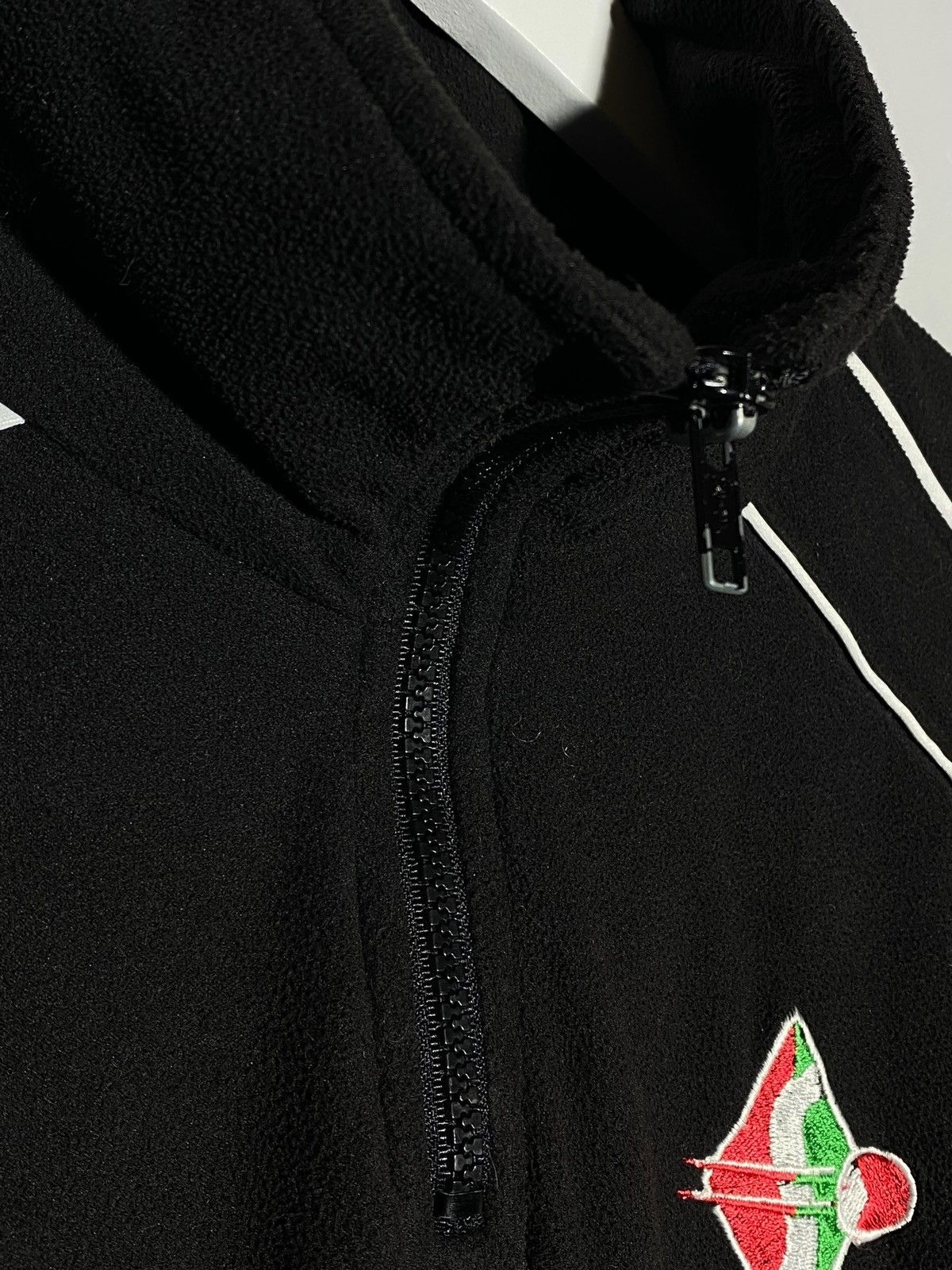 Vintage 🔥 VINTAGE SWINDON TOWN F.C. XARA FLEECE 1/4 ZIP SOCFER VIBES Size US XL / EU 56 / 4 - 14 Thumbnail