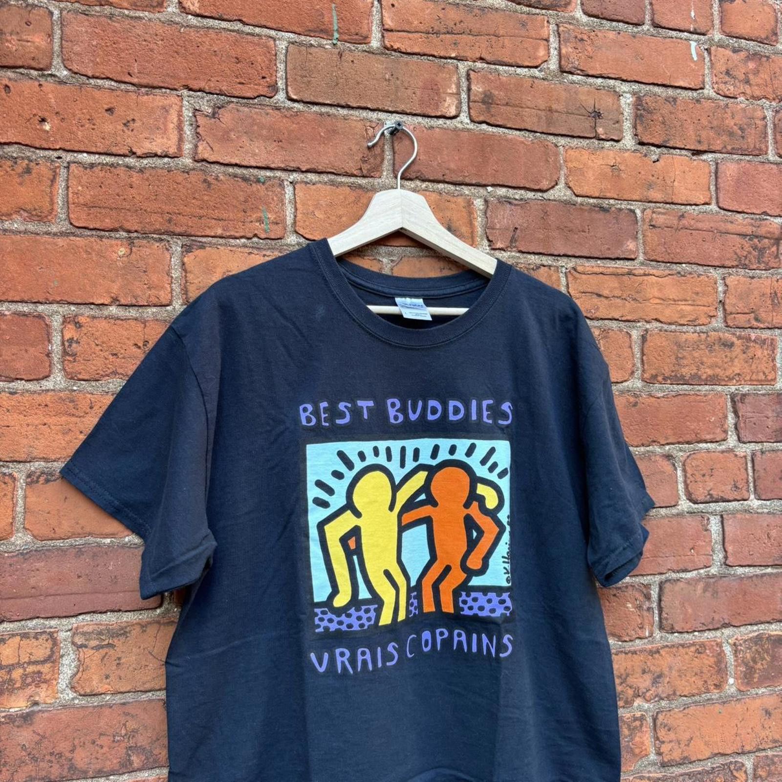 Gildan vintage Keith haring best buddies t shirt 00s L Size US L / EU 52-54 / 3 - 4 Thumbnail