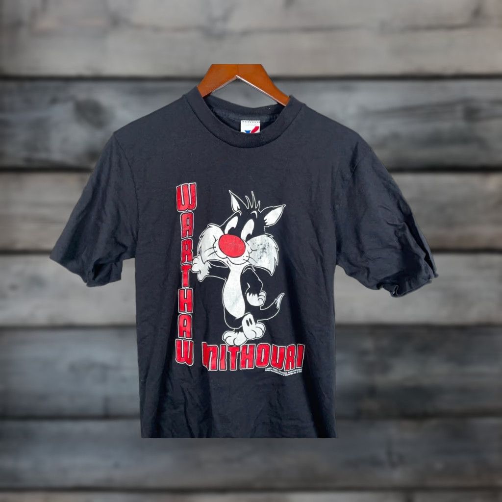 Vintage VINTAGE 1992 Looney Tunes Sylvester Jr. T-Shirt Adult Small Black Graphic Print Single Stitch Artex Mens 90s Retro Size US S / EU 44-46 / 1 - 1 Thumbnail