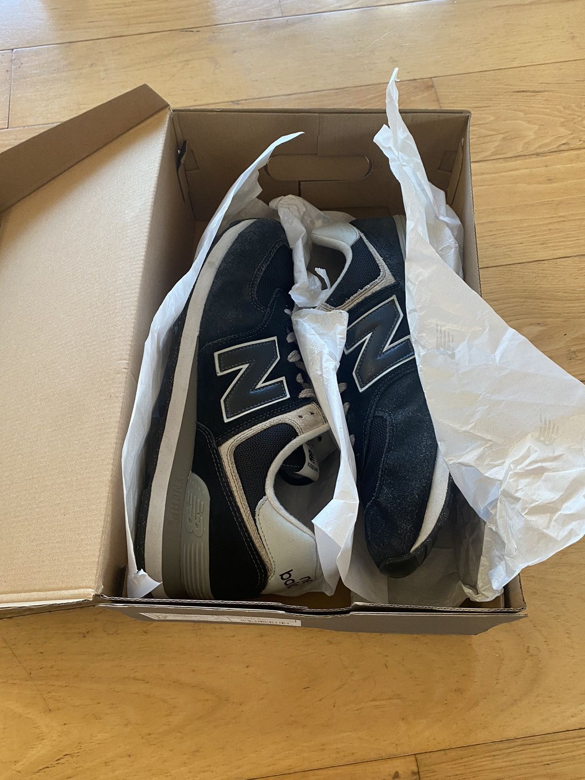 New Balance New Balance 574 Core Size US 12 / EU 45 - 7 Thumbnail