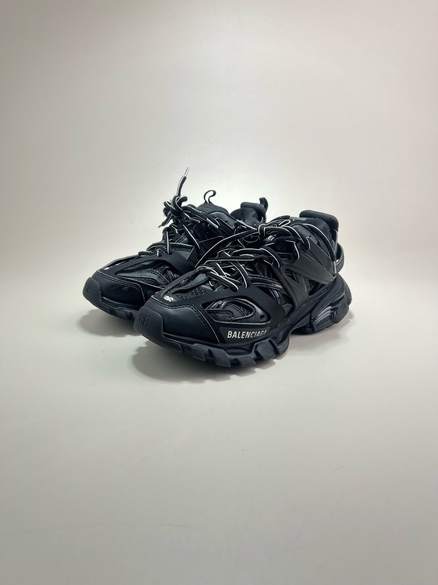 Balenciaga Balenciaga Track 1.0 Dad Shoes Size US 5 / IT 35 - 1 Thumbnail