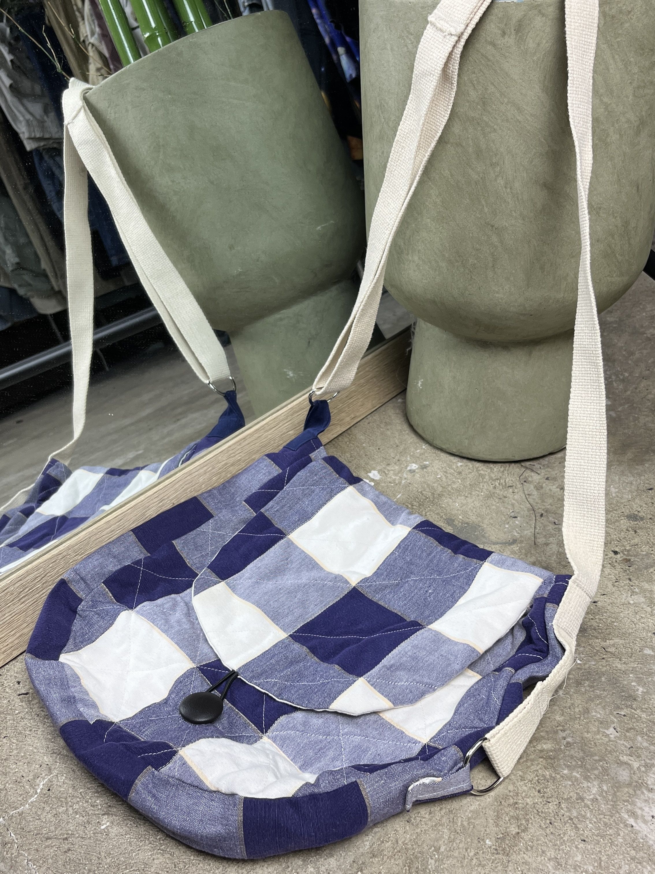 Vintage 2000s REVERSIBLE CANVAS PATCHWORK SHOULDER BAG - № 6203 Size ONE SIZE - 3 Thumbnail