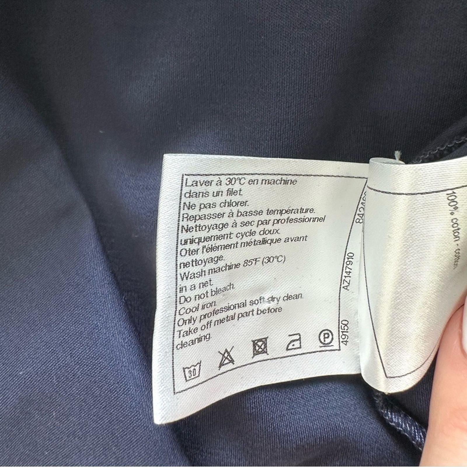 Chanel CHANEL T-shirt size 38/40 FR or 8 US Authentic Retail 1550$ Size M / US 6-8 / IT 42-44 - 8 Thumbnail