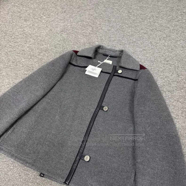 Hermes Hermes Grey Leather Patch Short Cashmere Jacket Size XS / US 0-2 / IT 36-38 - 3 Thumbnail