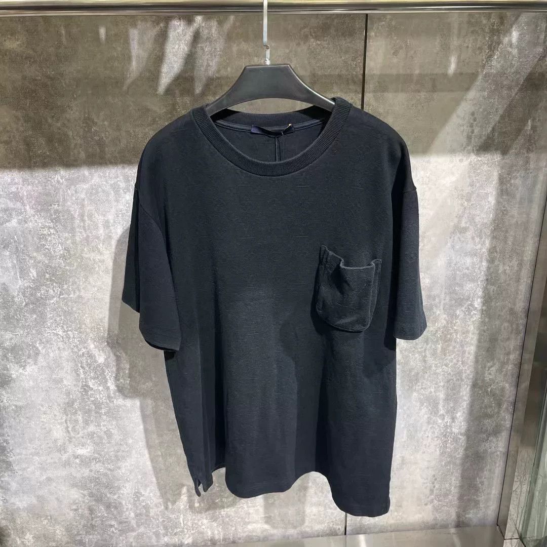 Louis Vuitton Louis Vuitton Black T-Shirt xl Men Size US XL / EU 56 / 4 - 1 Thumbnail