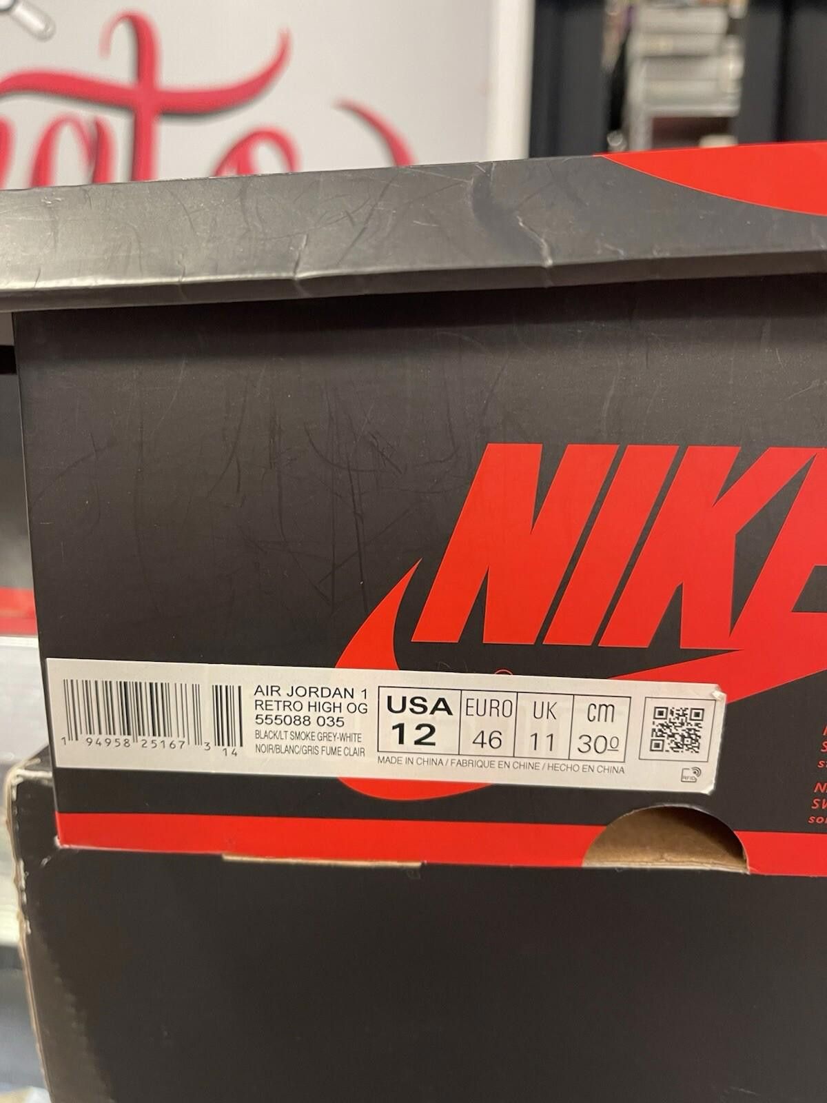 Jordan Brand Size 12 - Nike Air Jordan 1 Retro High Shadow 2.0 555088-035 Size US 12 / EU 45 - 11 Thumbnail