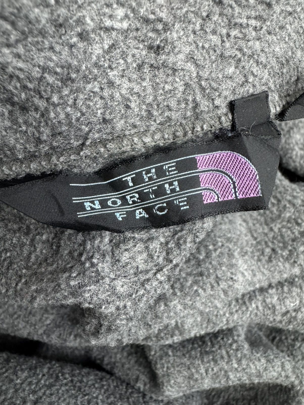 The North Face The North Face Men's Denali Vest is a fleece vest Size US M / EU 48-50 / 2 - 7 Thumbnail