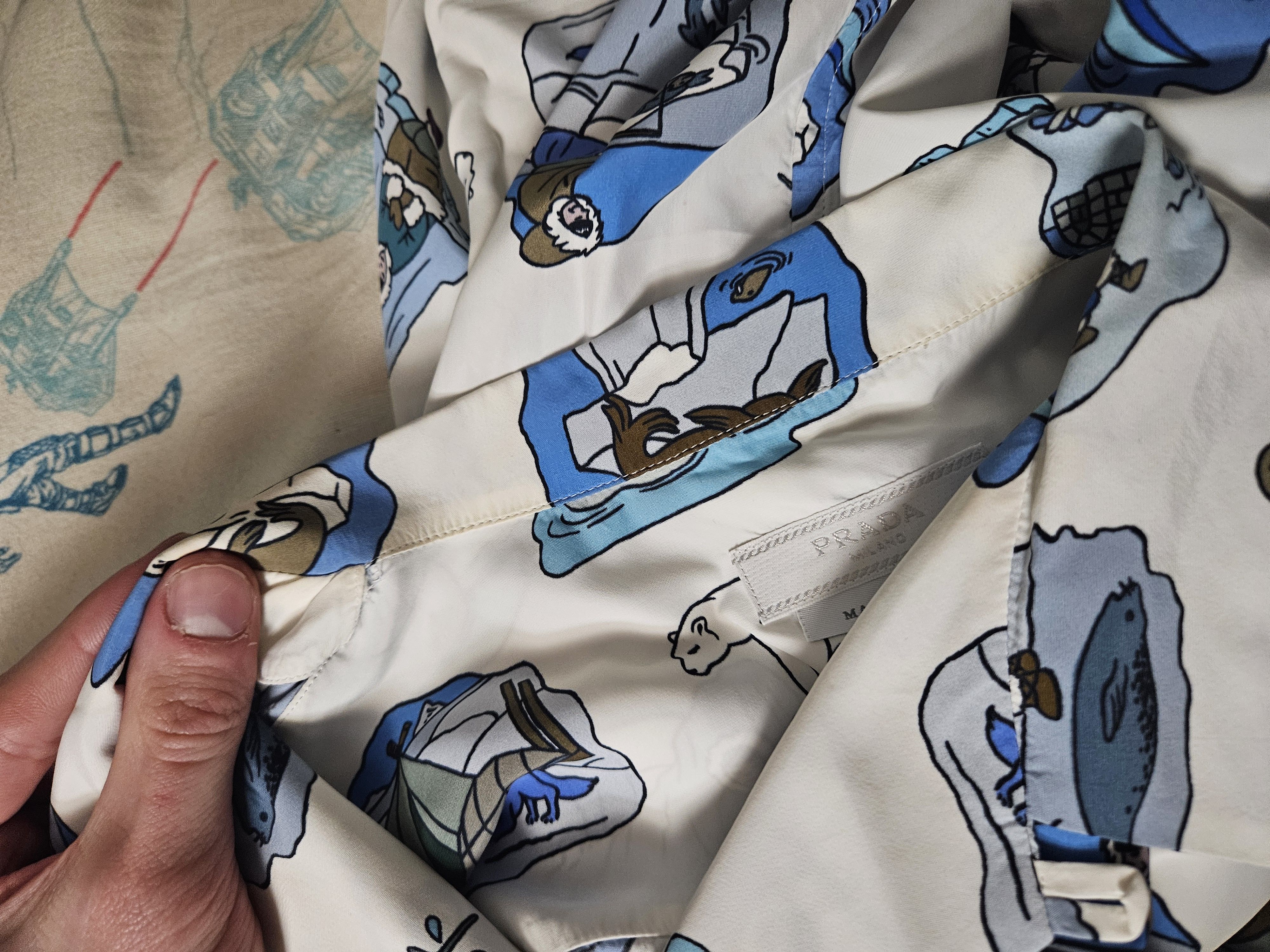 Prada Ice Fishing Oversized Viscose Button Up Polo Shirt Size US S / EU 44-46 / 1 - 8 Thumbnail
