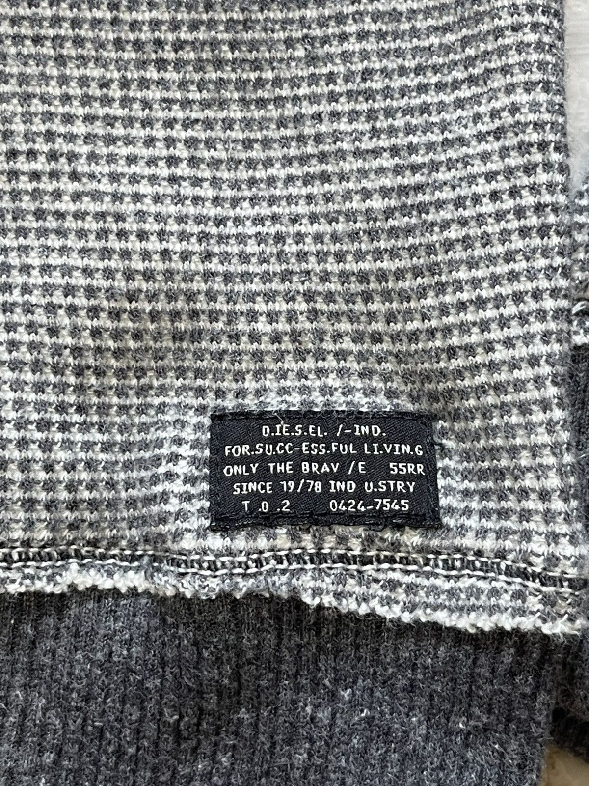 Diesel 2000s Diesel Thermal Long Sleeve #99 Size US L / EU 52-54 / 3 - 10 Thumbnail