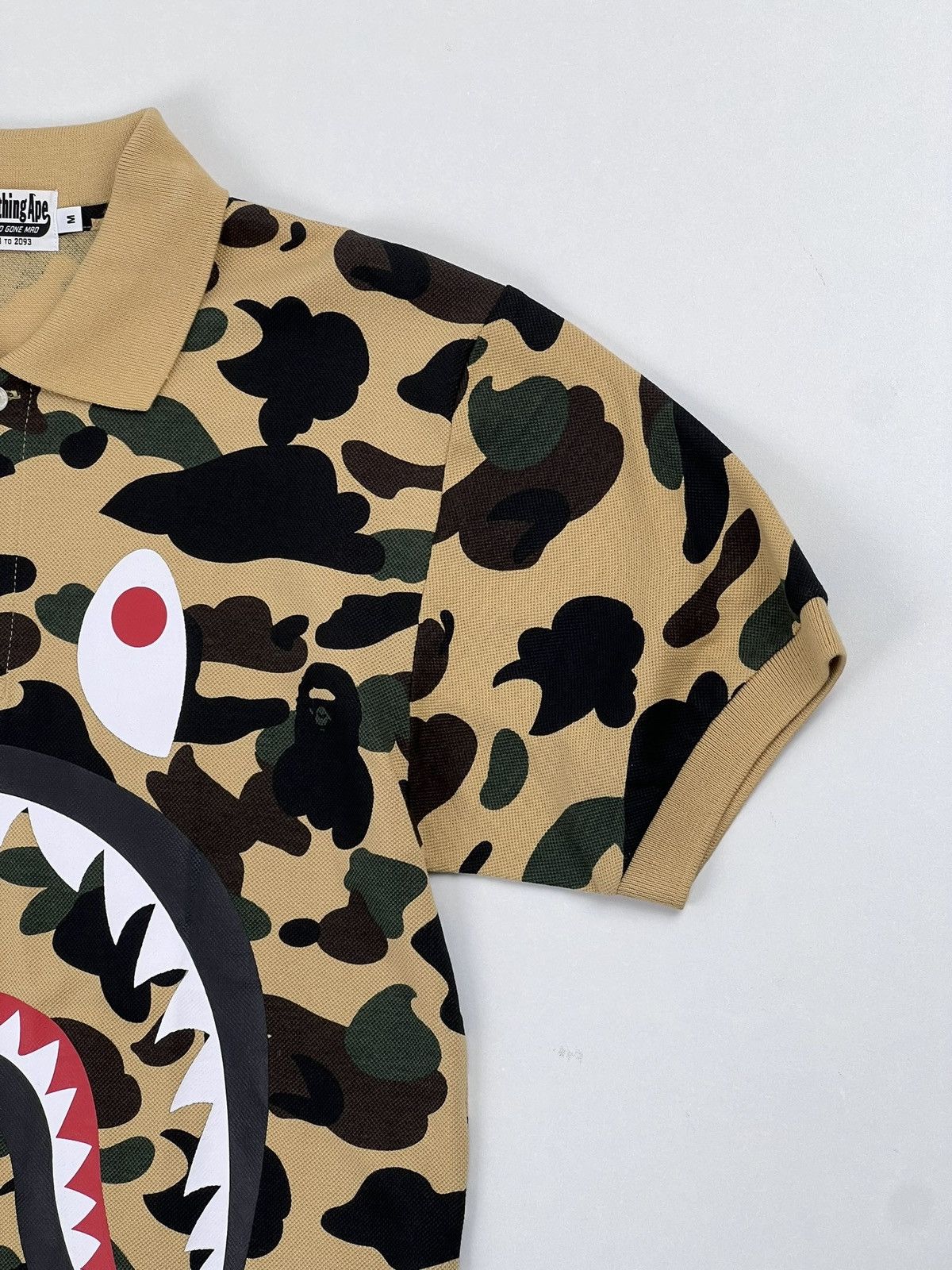 Bape Shark polo M Size US M / EU 48-50 / 2 - 4 Thumbnail